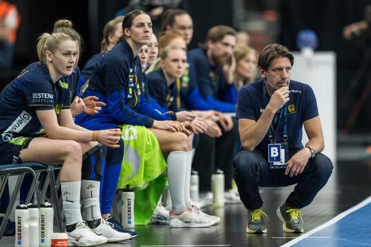 Head coach Tomas Axnér of Sweden