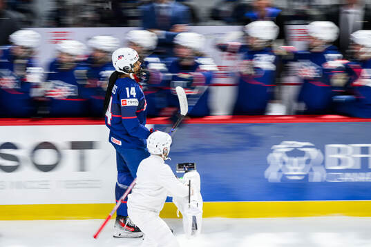 Laila Edwards of USA celebrates scoring 4-0