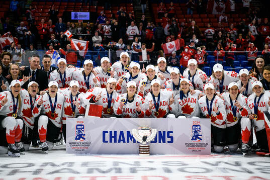 Bläddra bland fler bilder av 2024 IIHF Women's World Championship, Final, USA - Canada