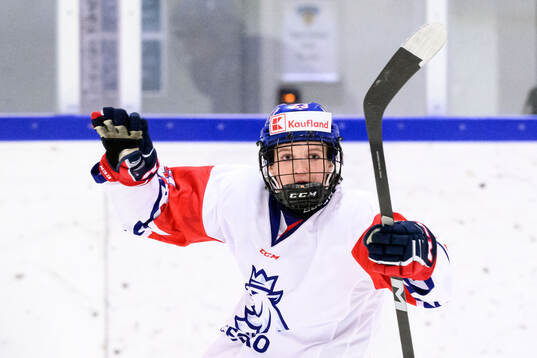 Tereza Gildainova of Czech Republic celebrates