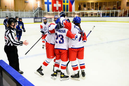 Tereza Gildainova of Czech Republic celebrates