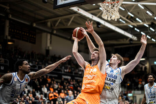 Norrköpings Adam Ramstedt och Luleås Tobias Sjöberg