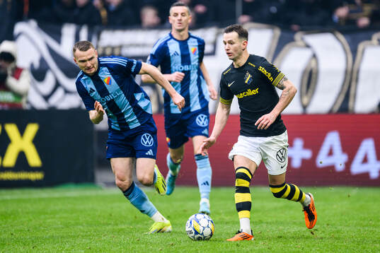 Djurgårdens Piotr Johansson och Samuel Leach Holm