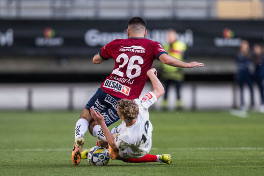 Helsingborgs Benjamin Örn och Örgrytes Edi Sylisufaj
