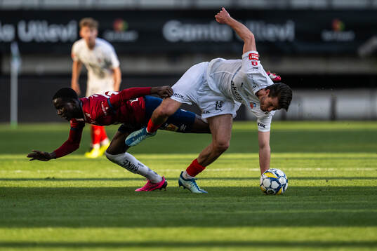 Örgrytes Abdoulaye Faye och Helsingborgs Wilhelm Loeper