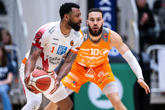 Borås Christopher McKnight och Norrköpings Elias Desport