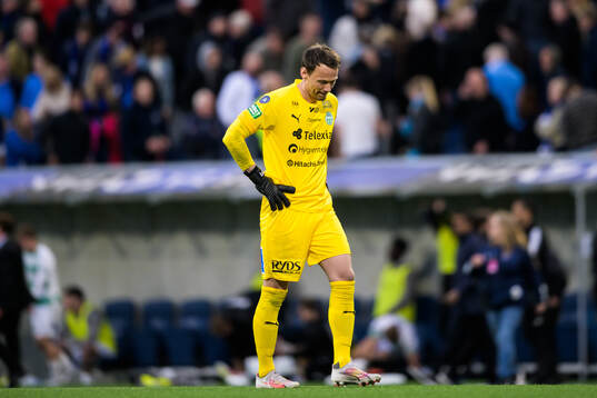 Västerås målvakt Anton Fagerström deppar