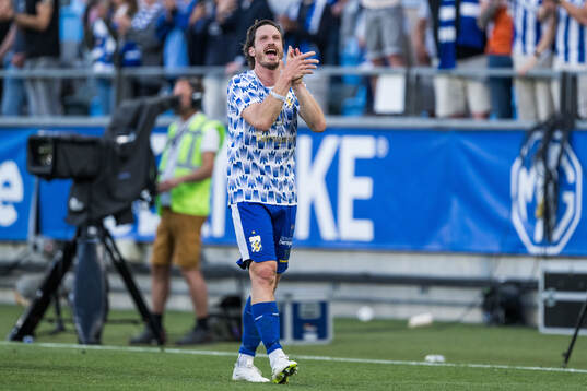 IFK Göteborgs Gustav Svensson jublar