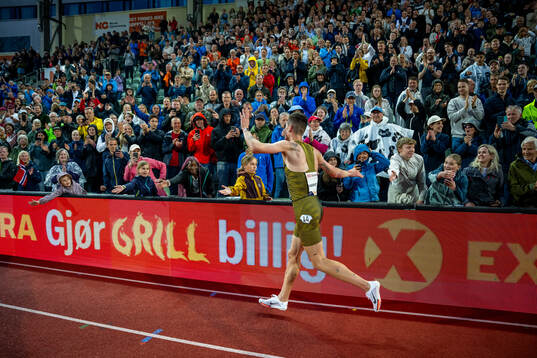 Jakob Ingebrigtsen of Norway celebrates