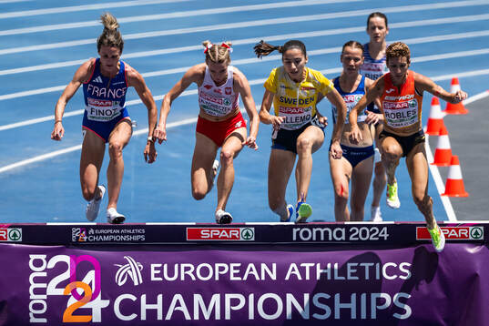 Alice Finot of France, Alicja Koniczek of Poland, Emilia