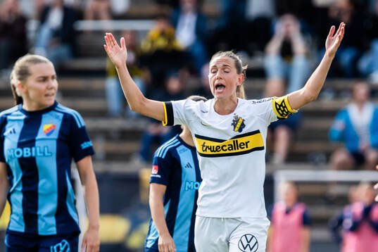 AIKs Jennie Nordin deppar