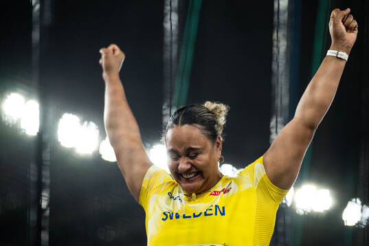 Vanessa Kamga of Sweden celebrates