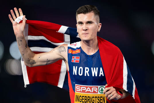 Jakob Ingebrigtsen of Norway celebrates