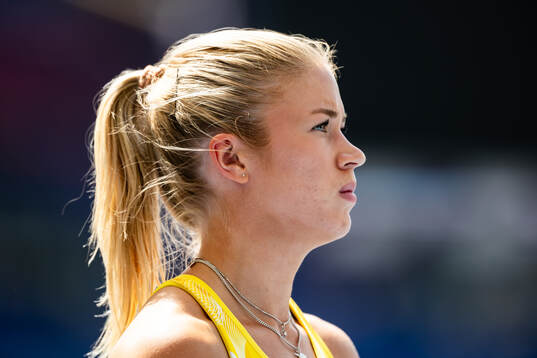Julia Henriksson of Sweden
