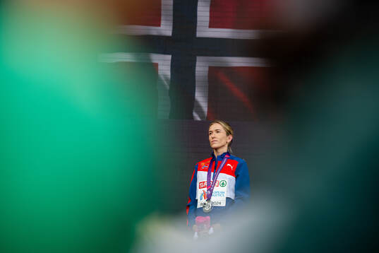 Karoline Bjerkeli Grøvdal of Norway at the medal ceremony