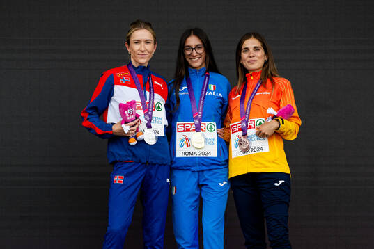 Karoline Bjerkeli Grøvdal of Norway, Nadia Battocletti of