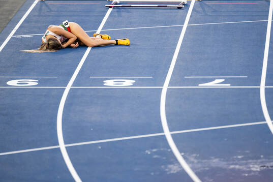Anna Toth of Hungary in pain