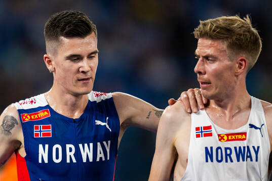Jakob Ingebrigtsen and Per Svela of Norway