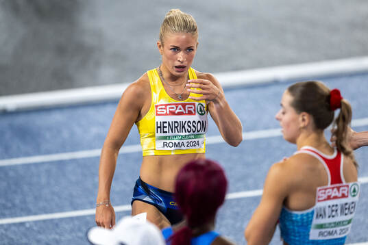 Julia Henriksson of Sweden