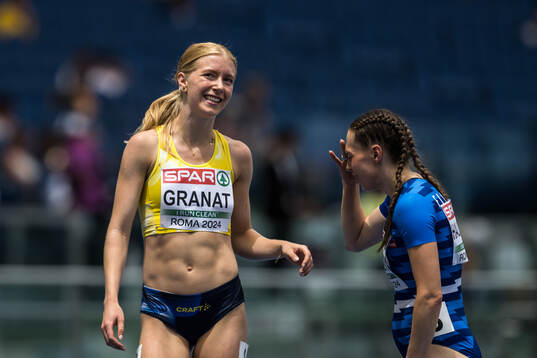 Moa Granat of Sweden and Kristiina Halonen of Finland