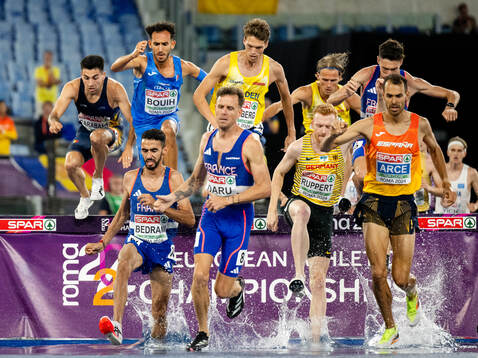 Emil Blomberg and Vidar Johansson of Sweden compete in