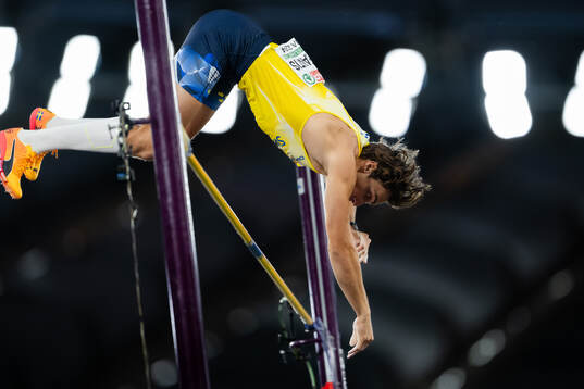 Armand Duplantis of Sweden