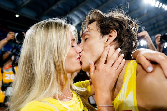Desiré Inglander and Armand Duplantis of Sweden