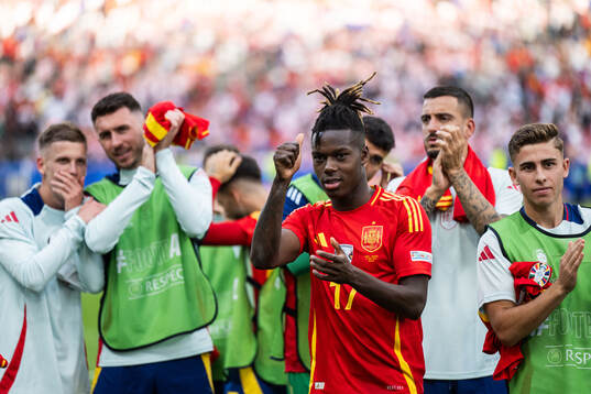 Nicholas Williams of Spain celebrates
