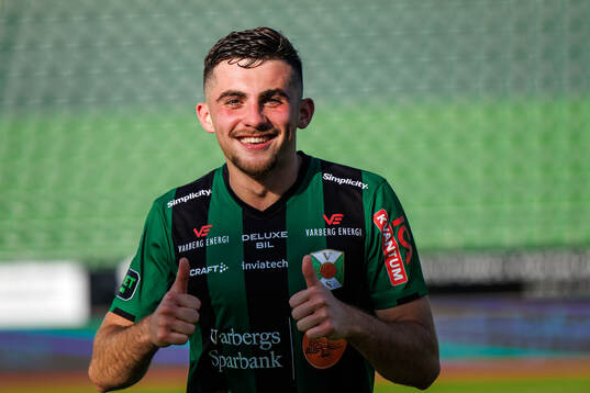Varbergs Aulon Bitiqi jublar