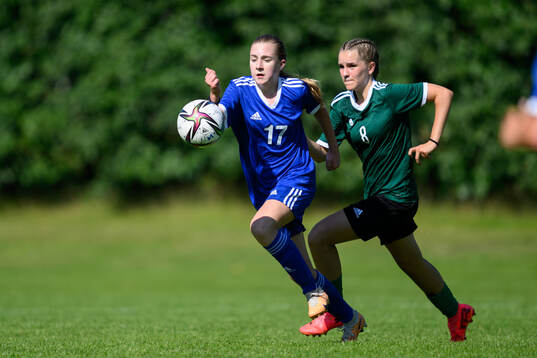 Matilda Warne, Hammarby IF FF och Stella Landau, Bergendahl