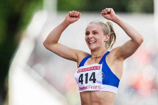 Jonna Claesson, Spårvägens FK, jublar