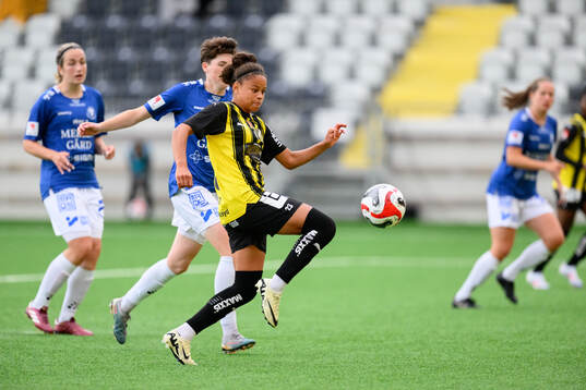Häckens Felicia Schröder