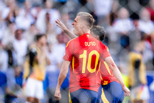 Daniel Olmo celebrates