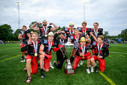 Carlstad Crusaders spelare jublar