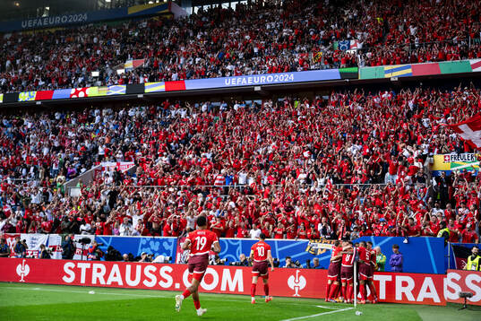 Breel Embolo of Switzerland celebrates with team  mates