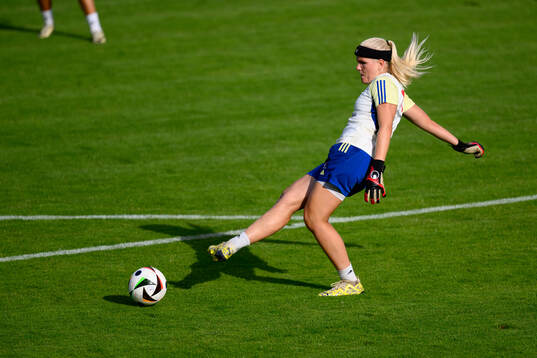 Goalkeeper Emma Holmgren