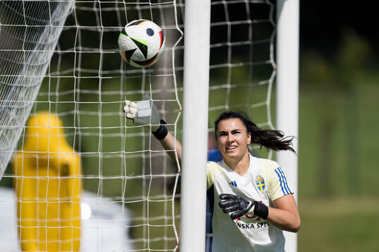 Goalkeeper Zecira Musovic of Sweden