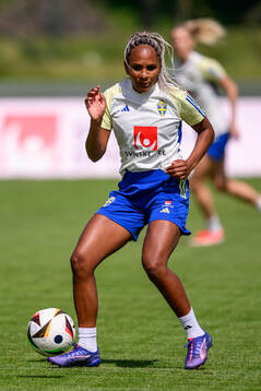 Madelen Janogy