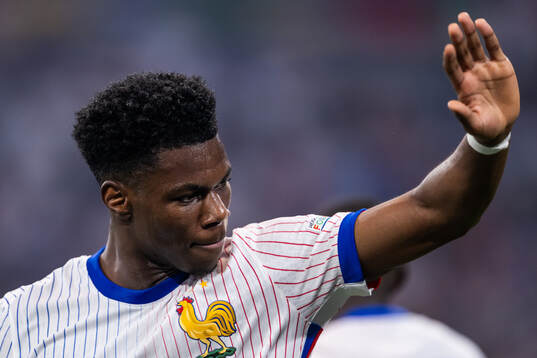 Aurélien Tchouameni of France celebrates