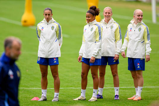 Rusul Rosa Kafaji, Felicia Schröder, Josefine Rybrink and
