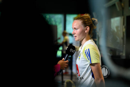 Matilda Vinberg is being interviewed