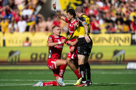 Elfsborgs Gustav Henriksson och Häckens Simon Gustafson