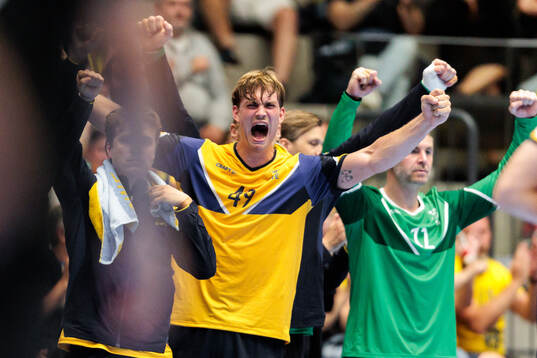 Karl Wallinius of Sweden celebrates