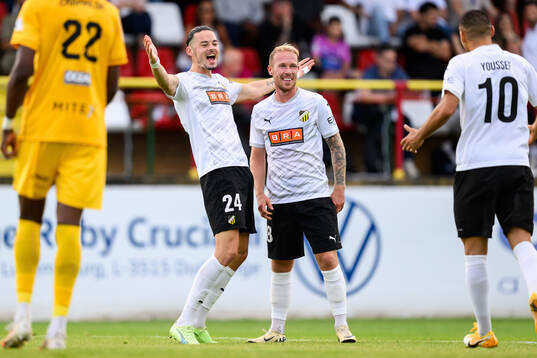 Amor Layouni and Mikkel Rygaard Jensen of Häcken celebrate