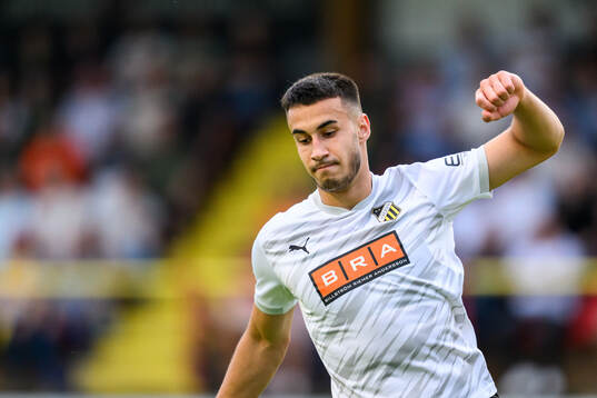 Srdjan Hrstic of Häcken celebrates