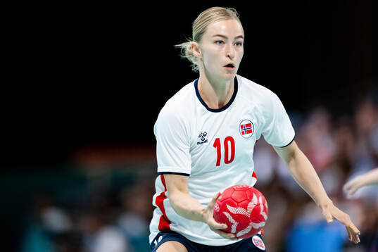 Stine Bredal Oftedal of Norway in women’s preliminary