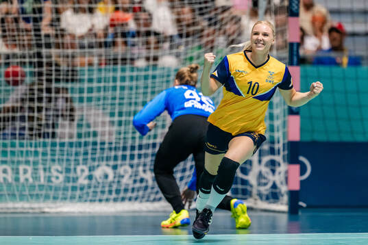 Mathilda Lundström of Sweden celebrates in a women’s