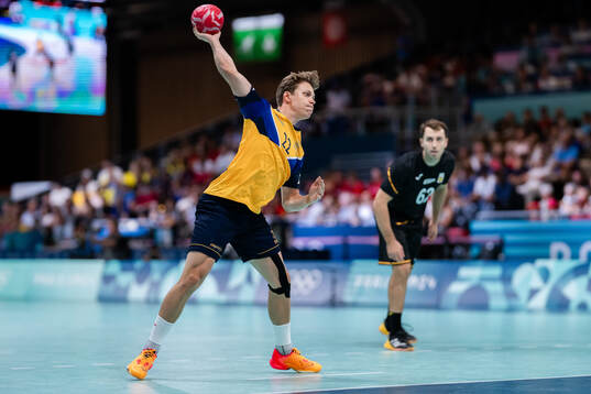Lucas Pellas of Sweden in a men's preliminary round
