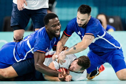 Harald Reinkind of Norway against Karl Konan and Hugo