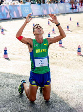 Caio Bonfim of Brazil celebrates
